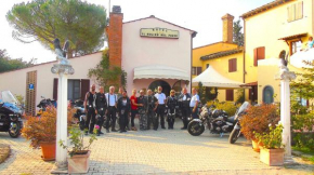 MOTORRAD-HOTEL TOSKANA 01 Mai - 01 Oktober geöffnet Montespertoli
